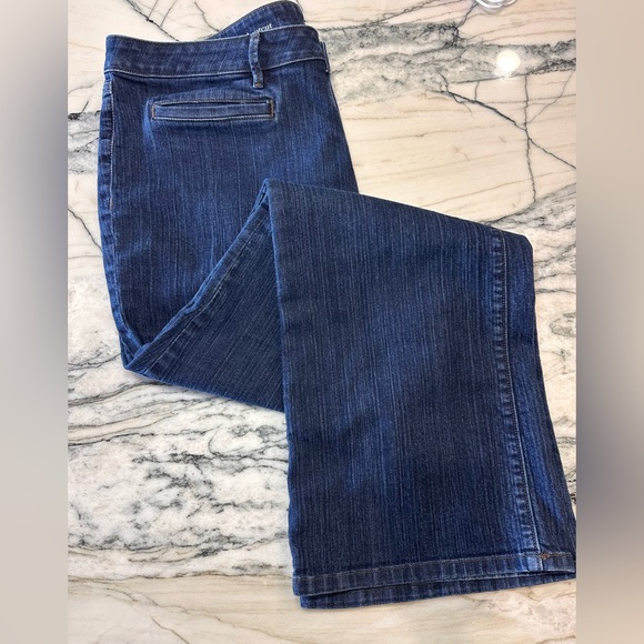 Loft Original Curvy Bootcut Blue Jeans Mid-Rise EUC 16 - Picture 8 of 11